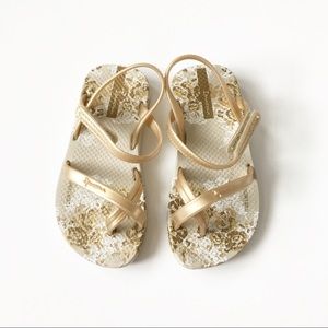 Ipanema Sandals